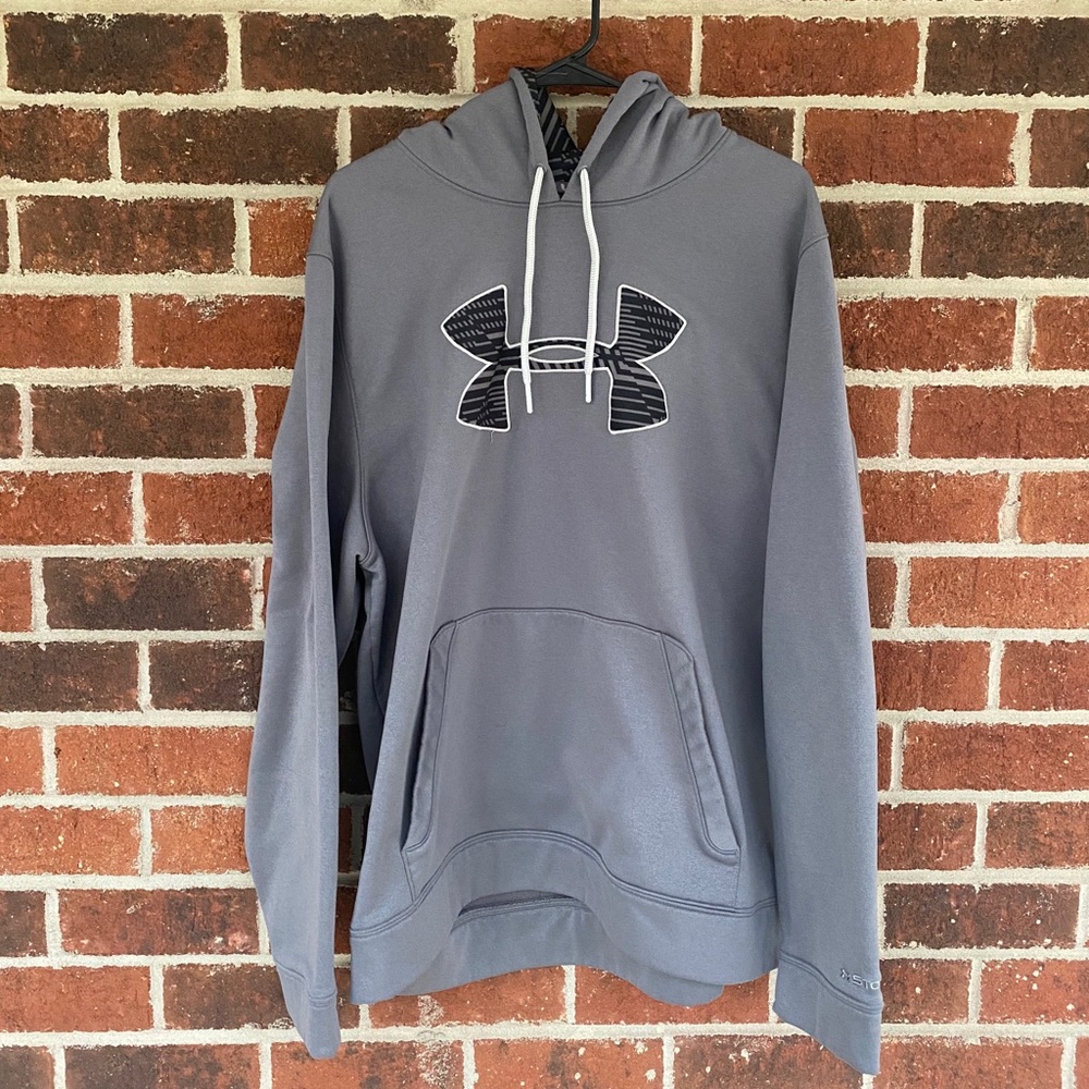 Under Armour Sweatshirt